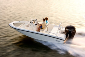 Boston Whaler 180 Dauntless