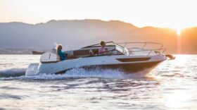 Sea Ray Sun Sport 230